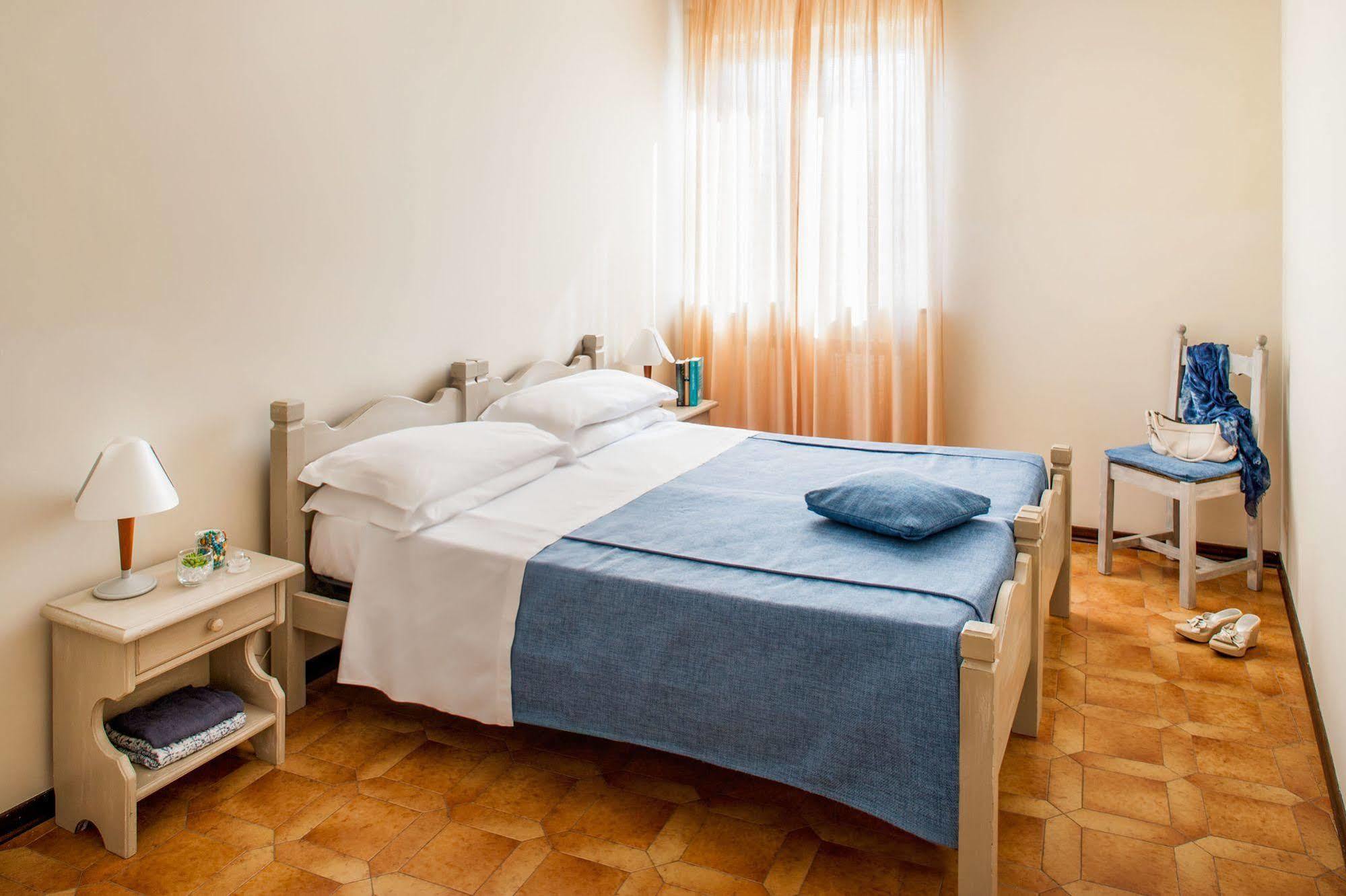 Il Borgo Della Rovere San Bartolomeo Al Mare Exterior photo